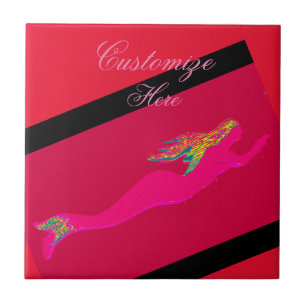 Azulejo natación de sirena rosa bajo el agua