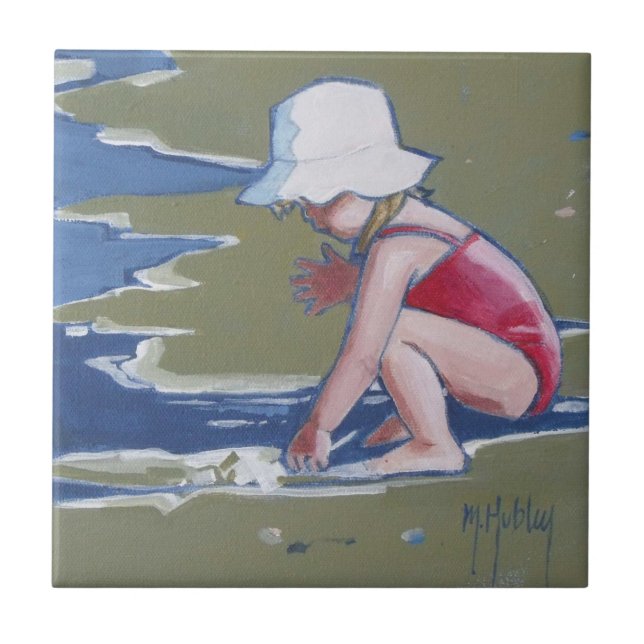 Azulejo Niñita con gorra en la playa con olas (Frente)