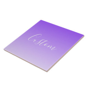 Azulejo Nombre de escritura cursiva y ombre morado claro e
