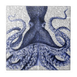 Azulejo Octopus azul<br><div class="desc">Octopus azul 3 de Fab Funky. Presenta un pulpo azul-violeta con una página de libro para un fondo.|190413D</div>