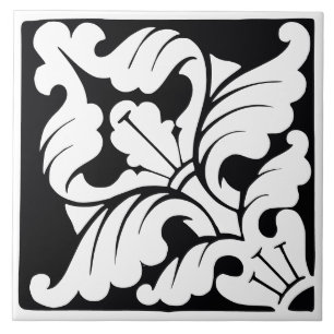 Azulejo Orientación de diamante: floritura en blanco y neg