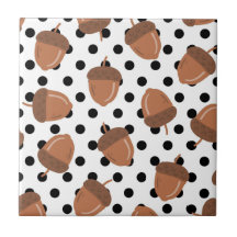 Patrón Acorn Black Dots Otumn Y2K