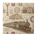 Azulejo Patrón de antigua estación de tren (1)<br><div class="desc">Azulejo de cerámica con patrón de viaje clásico que presenta trenes de vapor, relojes de estación, edificios ferroviarios, billetes y elementos de viaje antiguos en un estilo antiguo. Ideal para amantes de los trenes, entusiastas del ferrocarril, aficionados a la historia y cualquiera que ame la estética de los viajes nostálgicos....</div>