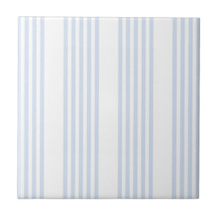 Azulejo Patrón de cinco rayas azul pálido y blanco