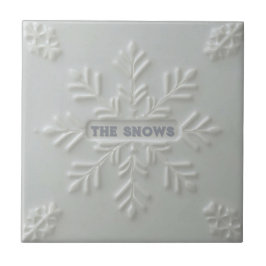 Azulejo Patrón de copo de nieve azul y blanco con nombre p