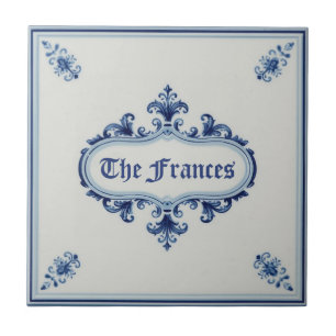 Azulejo Patrón de copo de nieve azul y blanco con nombre p