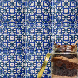 Azulejo Patrón de Damasco elegante azul y blanco clásico<br><div class="desc">Elegante diseño de baldosas decorativas con un diseño sin fisuras de damasco en azul y blanco.</div>
