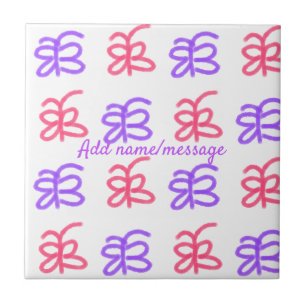 Azulejo Patrón de doodle de mariposa rosa morado agregar t