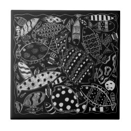 Azulejo Patrón de peces decorativos moderno en blanco y ne