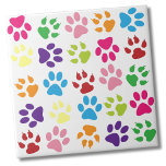 Azulejo Patrón de trazos de color<br><div class="desc">Pequeña impresión superlinda y moderna con patas animales de todos los colores. Perfecto para una tirita. Ideal para los amantes de las mascotas y los padres mascotas, o una oficina de veterinarios o un novio. ¡Muchas opciones! Presenta toneladas de colores como rosa, amarillo, naranja, morado y azul. Si quieres usar...</div>
