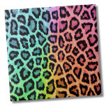 Azulejo Patrón Leopardo colorido de moda<br><div class="desc">Huella de piel de leopardo divertida y vibrante como una marca que todos amamos en los años 90 ¡y está regresando a la popularidad! La foto muestra la textura que hace que parezca piel suave o tela. El color tiene muchos matices del arcoiris contra un patrón de impresión animal de...</div>