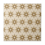 Azulejo Patrón Starburst Gold de Mediados del Siglo<br><div class="desc">Diseño de inspiración moderna de mediados del siglo XX con estallidos de oro retro en un fondo beige. Diseño sencillo y moderno. Crea tu propio patrón de personalizado cargando una nueva imagen, o usa el botón "contacta con este diseñador" para obtener ayuda. Para crear su propio diseño con patrones: 1....</div>