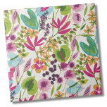 Azulejo Patrón tropical floral elegante<br><div class="desc">¡Esta tira linda parece una huella tropical floral vintage! Compartimientos rosas, moradas, azules, verdes, amarillos, naranjas y más mezclados. Ideal para regalos o productos. Si quieres usar esta baldosa como una pequeña montaña o un trívet para una bebida o un plato.. o quieres ir grande con un chaparrón de cocina,...</div>