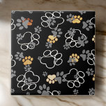 Azulejo Perro Paws Grey | Mosaico negro de cerámica<br><div class="desc">Las baldosas de cerámica son perfectas para cubrir mesas,  mostradores de recepción,  estanterías,  pisos Puertas y paredes decorativas</div>
