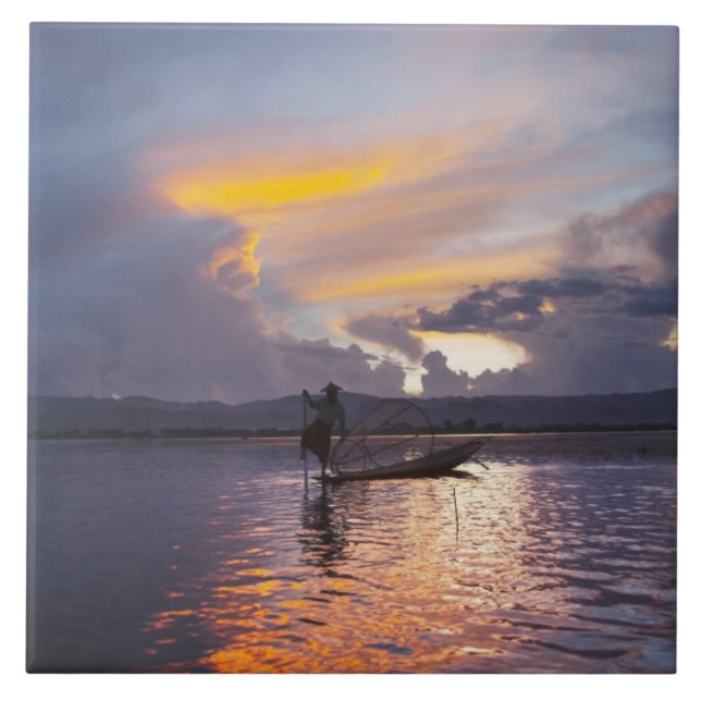 Azulejo Pescador intha pesca con redes (Frente)