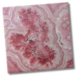 Azulejo Piedra de mármol agate moderna rosa<br><div class="desc">Una cautivadora impresión rodocrosista rosa que le da vida a la delicada belleza de este impresionante mineral. Con una perspectiva de primer plano, esto muestra los detalles intrincados y los patrones hipnotizantes de la piedra rodocrosiana. Sus tonos rosas suaves crean una experiencia visual relajante y encantadora, que evoca un sentido...</div>