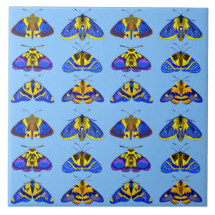 Azulejo Polillas en azul, amarillo dorado y marrón
