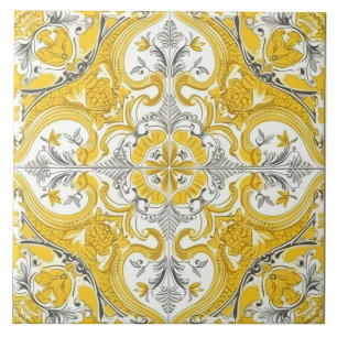 Azulejo portugués blanco y amarillo
