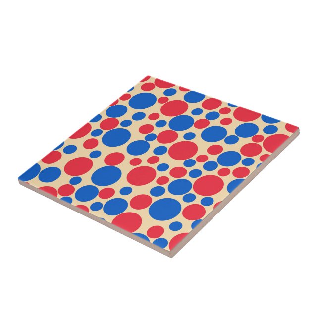 Azulejo Puntos rojos y azules sobre beige (Lado)