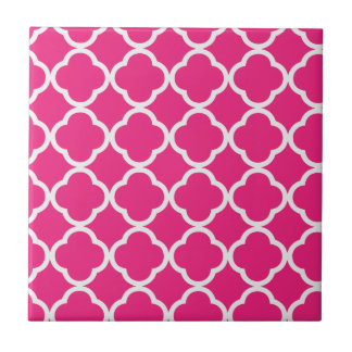 Azulejo Quatrefoil Bright Pink