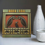 Azulejo Raven Parents & Ants Decoración Art Decó Nouveau<br><div class="desc">Esta cerámica tiene dos pájaros y patrones florales que recuerdan el estilo icónico de Mackintosh. Era un destacado arquitecto, diseñador y artista escocés del movimiento Art Nouveau. Su trabajo se caracteriza por líneas limpias, formas geométricas y un fuerte sentido de simetría. Estos elementos están muy bien representados en nuestra colección...</div>