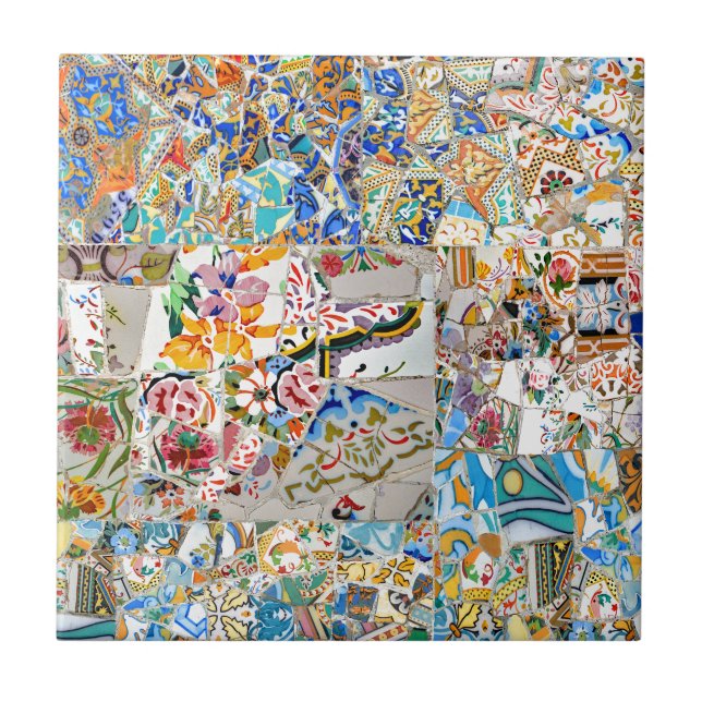 Azulejo Recuerdos. Parque Güell. Gran mosaico. Parte 1. (Frente)