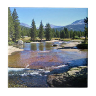 Azulejo Río Tuolumne en Tuolumne Meadows, Yosemite, CA