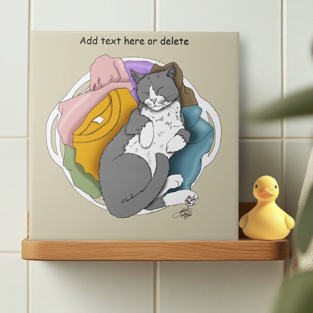 Azulejo Ropa blanca con pelo de gato gris (Subido por el creador)