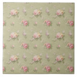Azulejo Rosas de Moda de cabaña<br><div class="desc">Pequeños ramos de rosas rosa y amarillo pastel y pulverizaciones de flores silvestres sobre un suave fondo verde cazador.</div>