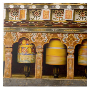 Azulejo Ruedas de oración, rueda de mani en Trongsa Dzong,