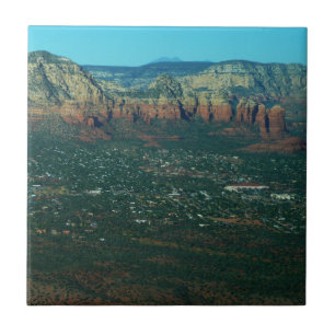 Azulejo Sedona y Coffee Pot Rock desde arriba