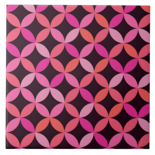 Azulejo Siglo Medio Rosado, círculos rojos y coral