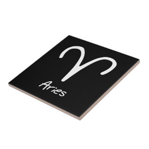 Azulejo Signo zodiacal de Aries sobre fondo negro