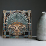 Azulejo Simbolismo de pluma de pavo real Belle Époque Art<br><div class="desc">Este impresionante azulejo de cerámica presenta un patrón simétrico de plumas de pavo real inspirado en los períodos Art Deco y Belle Époque. La Belle Époque, o "era hermosa", fue una época de florecimiento artístico y cultural en Europa desde finales del siglo XIX hasta principios del siglo XX. La pluma...</div>