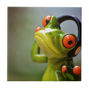 Azulejo Sr. Frog con los auriculares