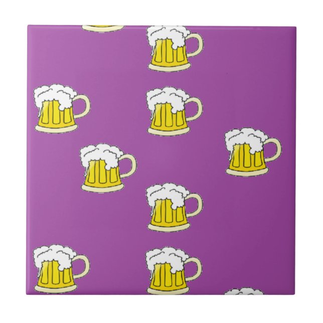 Azulejo Taza de cerveza espumosa en morado (Frente)
