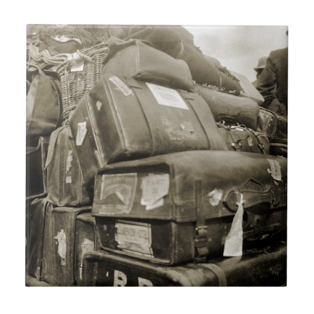 AZULEJO TEAMSTER WAGON SUITCASE DE LOS AÑOS 1890 (Frente)