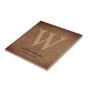 Azulejo Texto negro personalizado de cuero marrón monogram