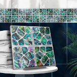 Azulejo Textura de la shell de Abalone - Collage de celdas<br><div class="desc">Esta magnífica baldosa es parte de mi colección Abalone Dream. Úsalo solo o en combinación con otras baldosas para crear un aspecto impresionante en el cuarto de baño o en la ducha, como por ejemplo mosaicos acentuados de azulejos detrás del mezclador o la bañera, o utilícelos para artesanías, mesa de...</div>