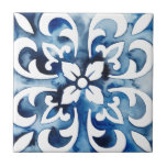 Azulejo Tile cobalto II<br><div class="desc">Cobalto Tile II de Grace Popp. Patrón de azulejos azules con un diseño floral.</div>