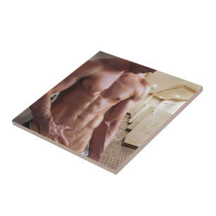 Azulejo Torso de hombre musculoso sin camiseta de Slippery