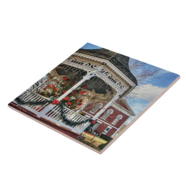 Azulejo Tribunal del Condado de Iron y Gazebo (Lado)