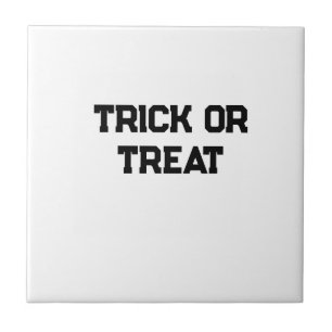 Azulejo Truco o. Trate Halloween espeluznante negro simple