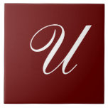 Azulejo U Monograma Blanco inicial en marrón<br><div class="desc">Monograma clásico de letra blanca sobre fondo rojo oscuro,  U.</div>