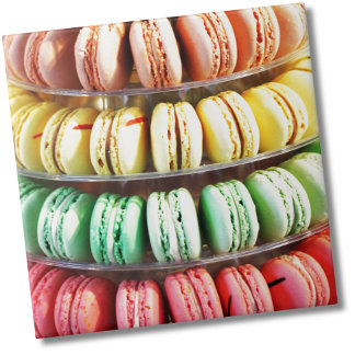 Azulejo Un delicioso postre colorido francés Macaron