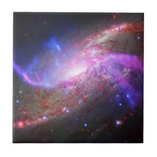 Azulejo Un Espectáculo De Luz Galáctica En La Galaxia Espi