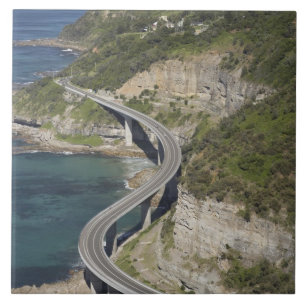 Azulejo Vista aérea del puente Sea Cliff cerca de Wollong