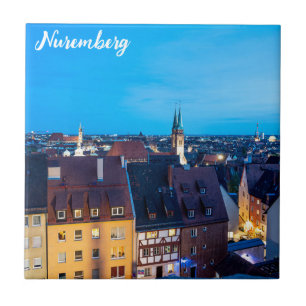 Azulejo Vista del casco antiguo de Nuremberg de noche