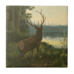 Azulejo Vista posterior de Elk mirando un lago<br><div class="desc">¿Vives lejos de la naturaleza? Esta hermosa imagen clásica da una impresión de tranquilidad y los colores del alce son exactos,  lo que hace que esta imagen sea muy realista. Obtén este arte de estilo natural en tus productos favoritos.</div>