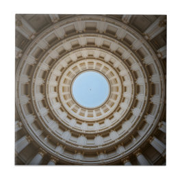 Azulejo Vista simétrica de gusano de un gran domo